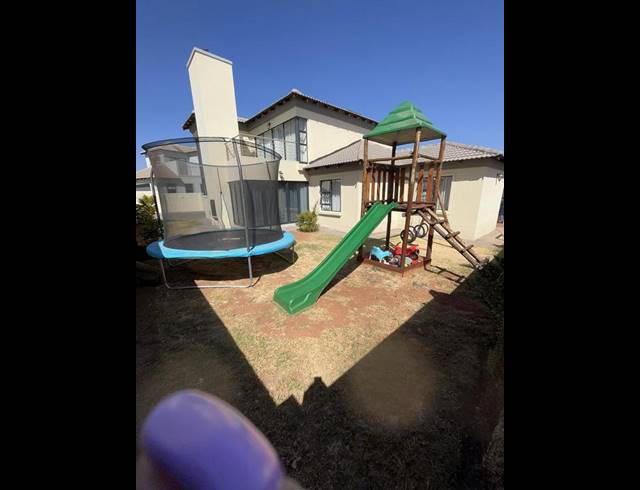 4 BEDROOM HOUSE FOR SALE IN WILDTUIN PARK